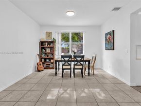 2927 Bogota Ave, Cooper City FL 33026