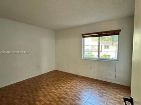 551 NW 82nd Ave 502, Miami FL 33126