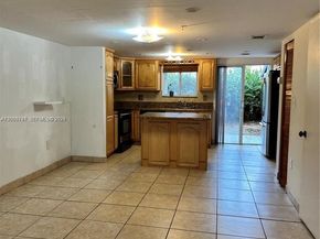 551 NW 82nd Ave 502, Miami FL 33126