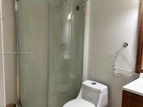 551 NW 82nd Ave 502, Miami FL 33126