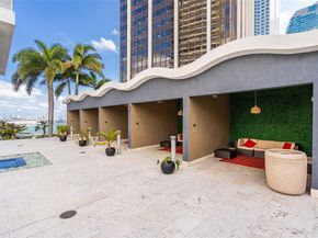 50 Biscayne Blvd 4208, Miami FL 33132