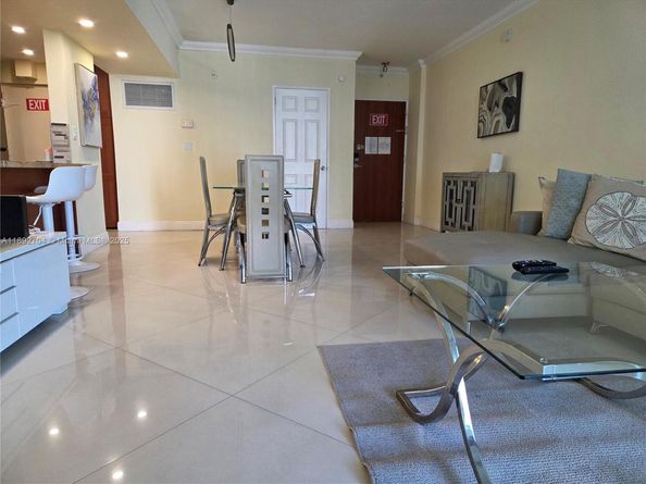 3901 S Ocean Dr 8S, Hollywood FL 33019