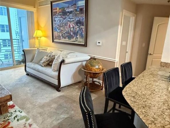 1830 Radius Dr 1105, Hollywood FL 33020