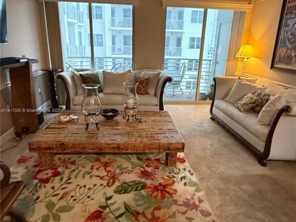 1830 Radius Dr 1105, Hollywood FL 33020