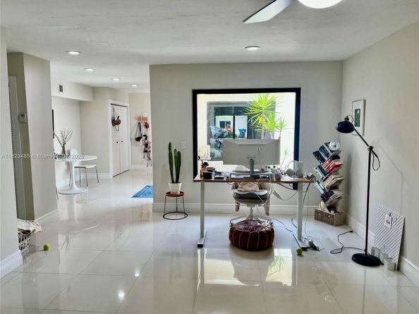 7643 SW 102nd Pl, Miami FL 33173