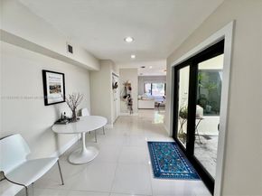 7643 SW 102nd Pl, Miami FL 33173