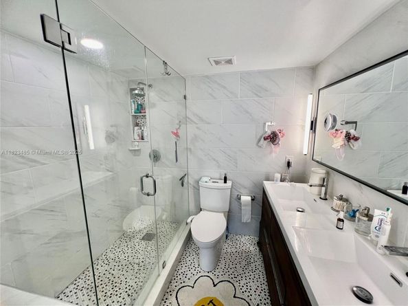 7643 SW 102nd Pl, Miami FL 33173