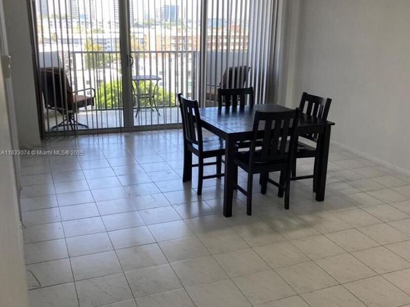 3703 NE 166th St 905, North Miami Beach FL 33160