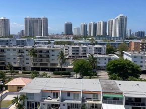 3703 NE 166th St 905, North Miami Beach FL 33160