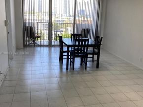3703 NE 166th St 905, North Miami Beach FL 33160
