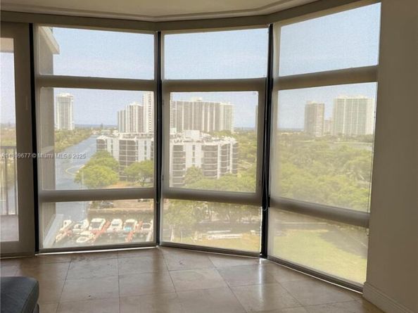 3375 N Country Club Dr 1004, Aventura FL 33180