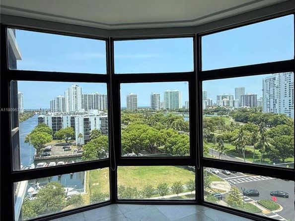 3375 N Country Club Dr 1004, Aventura FL 33180