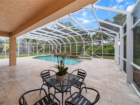 15643 Cypress Park Dr, Wellington FL 33414