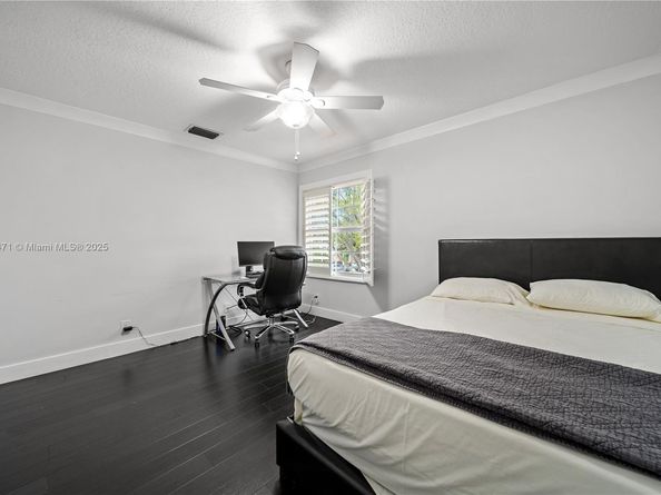 15643 Cypress Park Dr, Wellington FL 33414