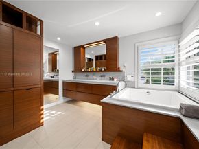 15643 Cypress Park Dr, Wellington FL 33414