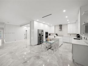 15643 Cypress Park Dr, Wellington FL 33414