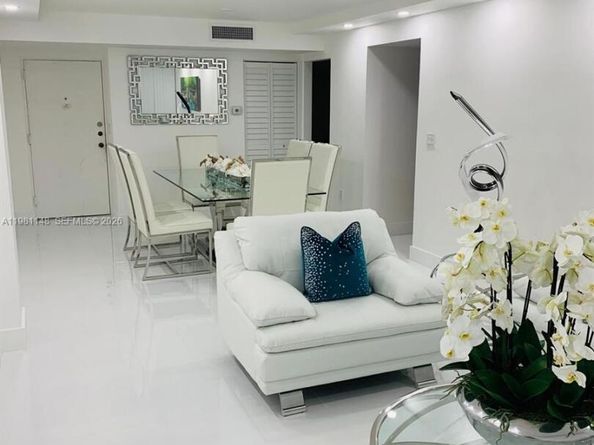 8101 Byron Ave 509, Miami Beach FL 33141