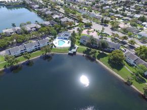 3417 NW 44th St 104, Oakland Park FL 33309