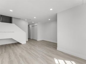 15430 SW 74th Cir Ct 506, Miami FL 33193