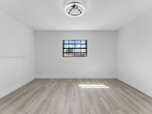 15430 SW 74th Cir Ct 506, Miami FL 33193