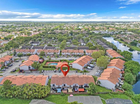 15430 SW 74th Cir Ct 506, Miami FL 33193