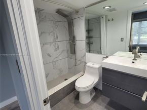 3300 N Palm Aire Dr 305, Pompano Beach FL 33069