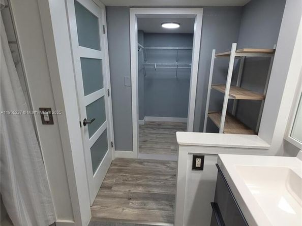 3300 N Palm Aire Dr 305, Pompano Beach FL 33069