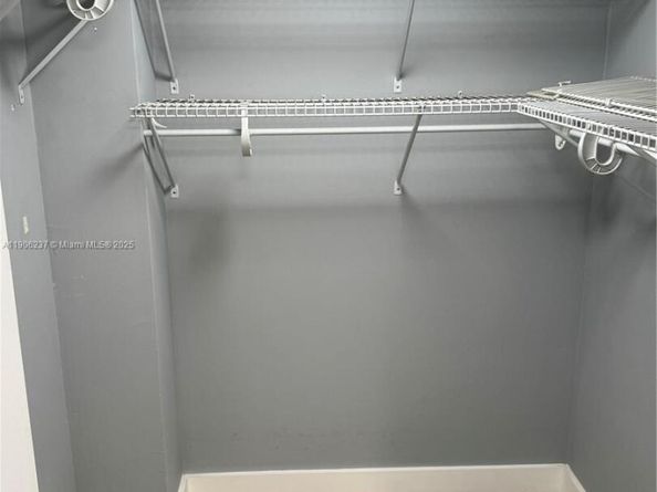 3300 N Palm Aire Dr 305, Pompano Beach FL 33069