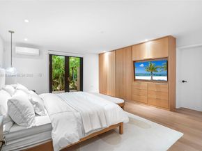 4485 N Jefferson Ave, Miami Beach FL 33140