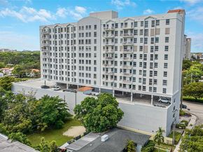 2351 Douglas Rd 604, Miami FL 33145