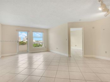 2351 Douglas Rd