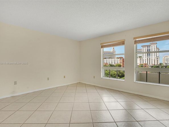 2351 Douglas Rd 604, Miami FL 33145