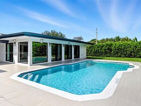 8341 SW 87th Ter, Miami FL 33143