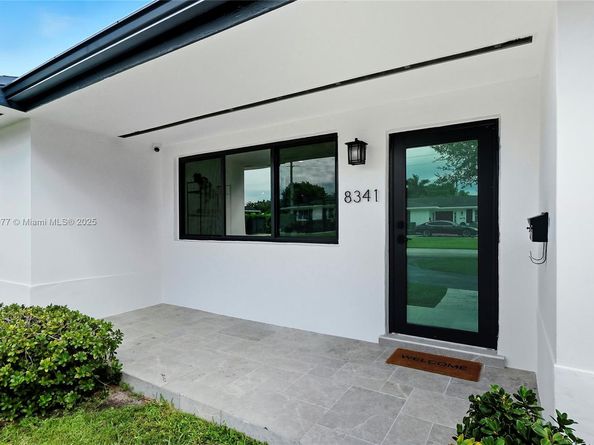 8341 SW 87th Ter, Miami FL 33143
