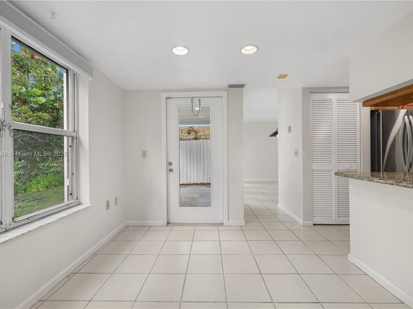 7150 SW 55th Ter W, Miami FL 33155