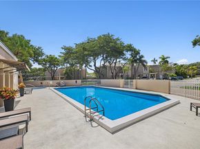 7150 SW 55th Ter W, Miami FL 33155