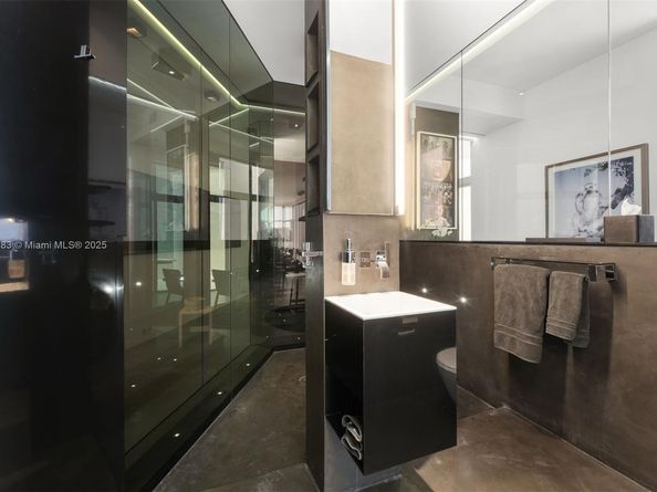 2001 Meridian Ave PH01, Miami Beach FL 33139