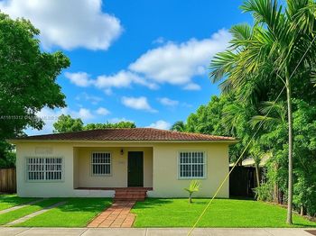2225 SW 11th Ter