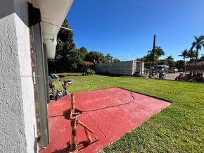 17820 SW 174th St, Miami FL 33187