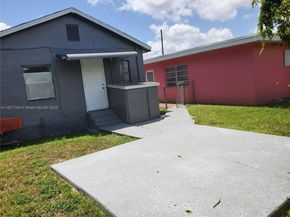 1615 NW 65th St, Miami FL 33147