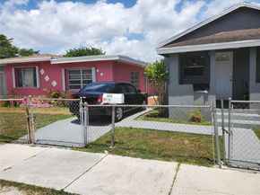 1615 NW 65th St, Miami FL 33147