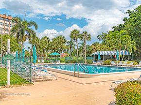 1400 Saint Charles Place 420, Pembroke Pines FL 33026