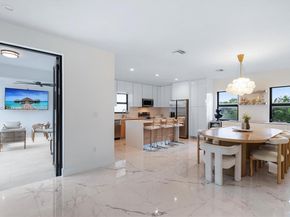10940 SW 180th St, Miami FL 33157