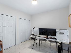 10940 SW 180th St, Miami FL 33157