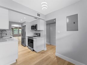 3141 NW 47th Ter 121, Lauderdale Lakes FL 33319