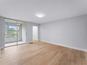 3141 NW 47th Ter 121, Lauderdale Lakes FL 33319