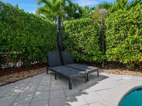 1419 SW 21st Ct, Fort Lauderdale FL 33315