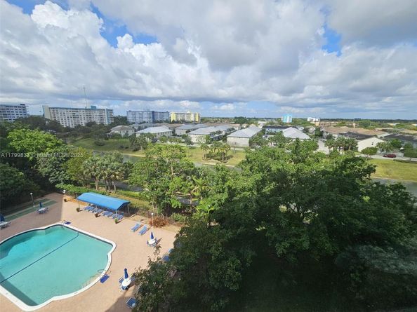 3850 Washington St 704, Hollywood FL 33021