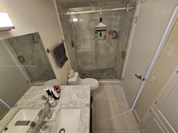 3850 Washington St 704, Hollywood FL 33021