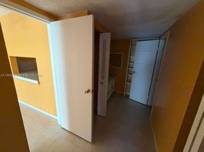 4848 NW 24th Ct 232, Lauderdale Lakes FL 33313